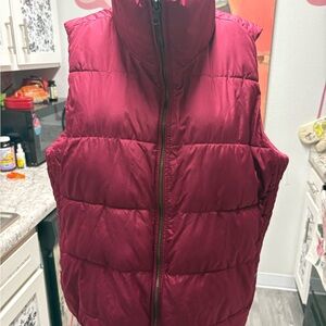 Old Navy Burgundy Fleece Puffer Vest XL
